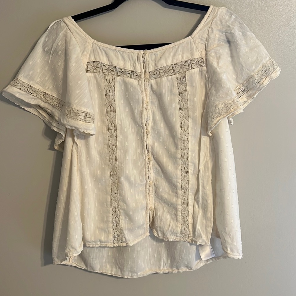 Old Navy Cream Lacey T-Shirt Blouse